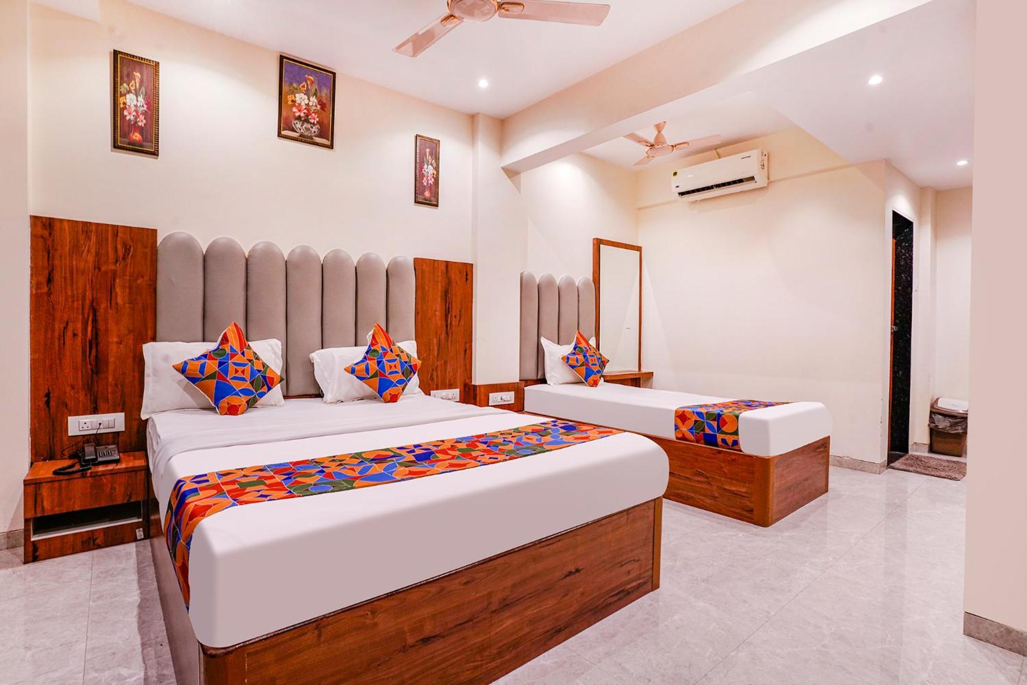 Fabexpress Utsav Residency - Nr Panvel Hotel Jāmb Exterior foto