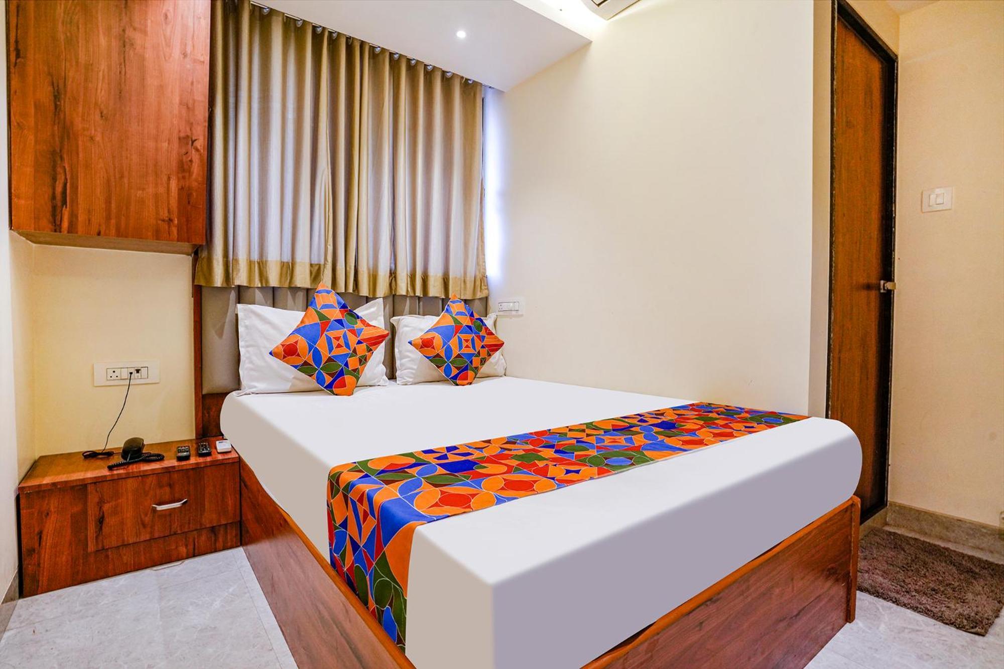 Fabexpress Utsav Residency - Nr Panvel Hotel Jāmb Exterior foto